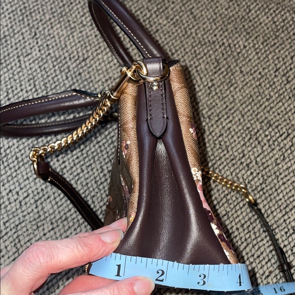 Coach Brown Crossbody Bag with Floral Design measurements in photos - Picture 12 of 13